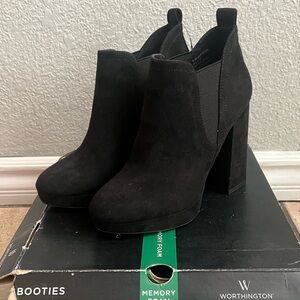 Worthington Nessa ankle boots